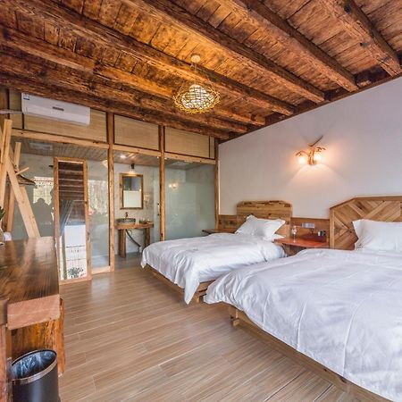 Swallow Nest Guesthouse 昆明 エクステリア 写真