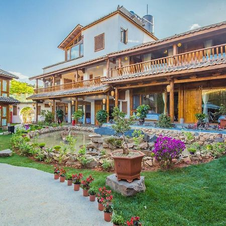 Swallow Nest Guesthouse 昆明 エクステリア 写真