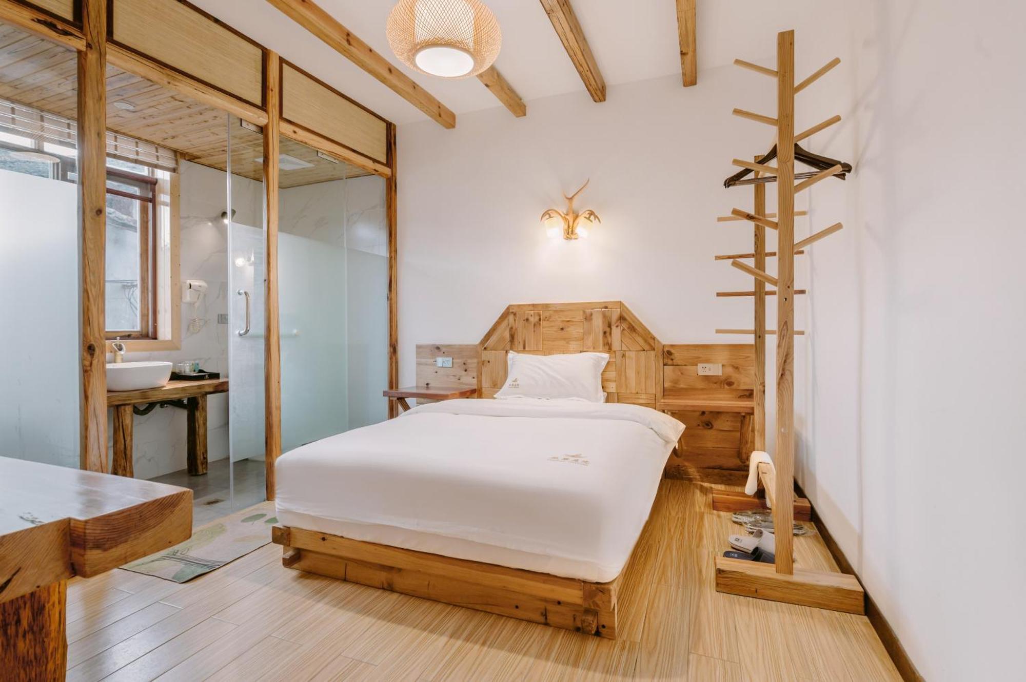 Swallow Nest Guesthouse 昆明 エクステリア 写真