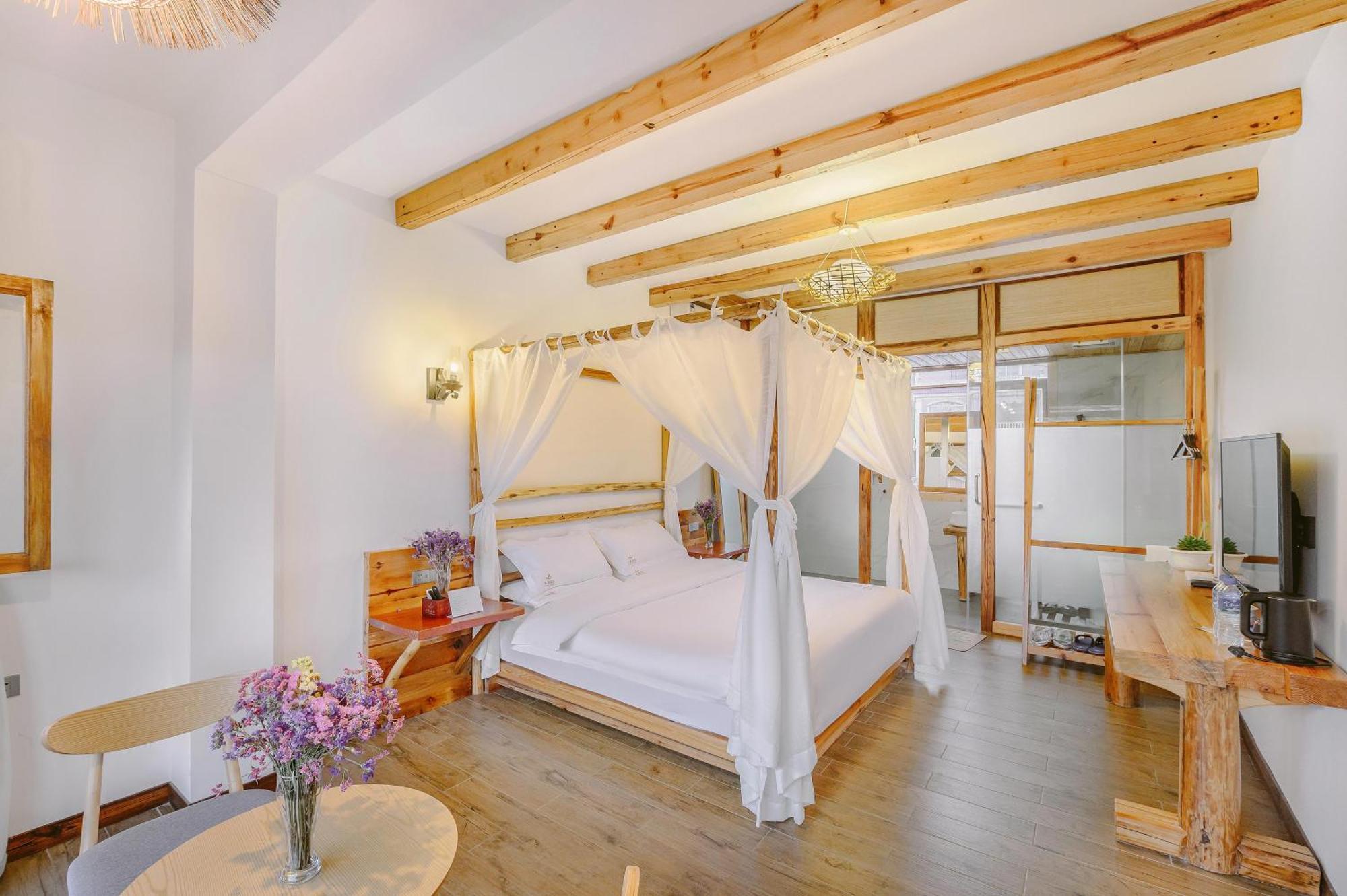 Swallow Nest Guesthouse 昆明 エクステリア 写真