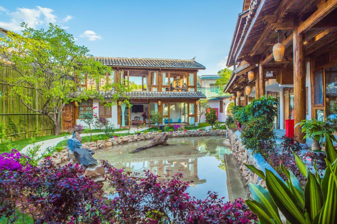 Swallow Nest Guesthouse 昆明 エクステリア 写真