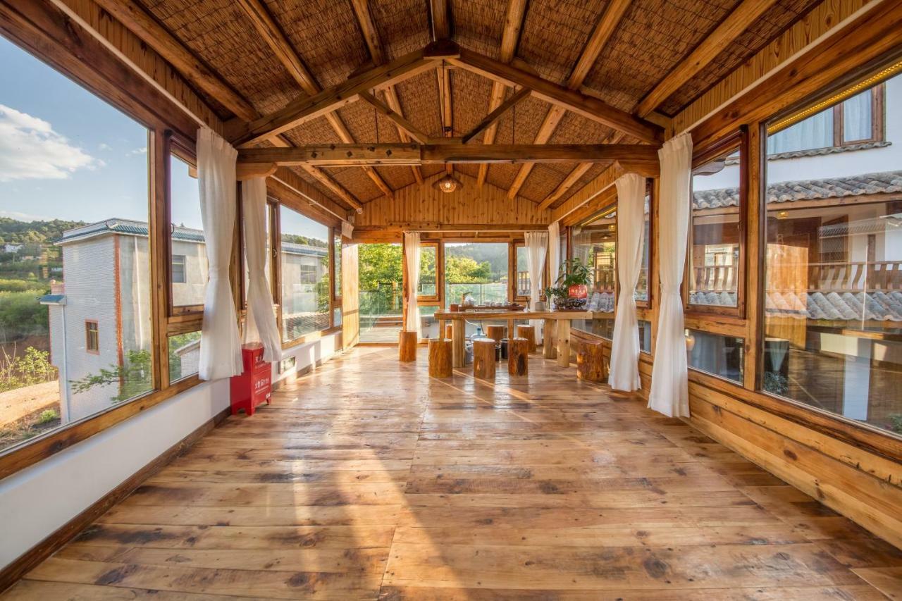 Swallow Nest Guesthouse 昆明 エクステリア 写真