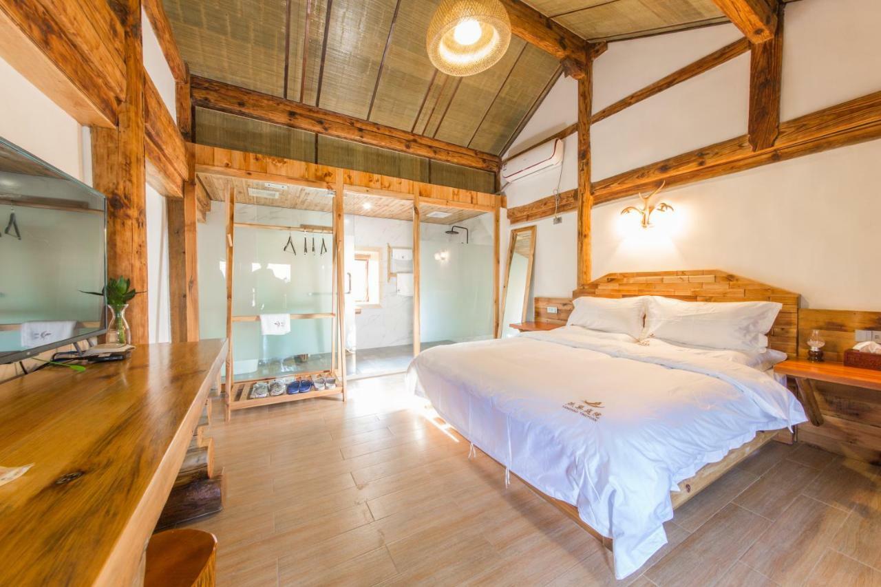 Swallow Nest Guesthouse 昆明 エクステリア 写真
