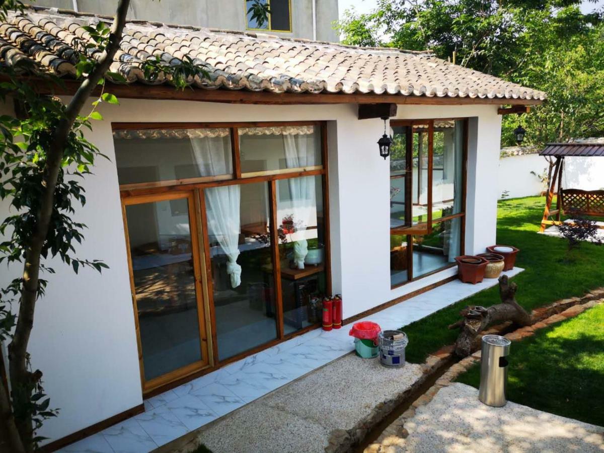 Swallow Nest Guesthouse 昆明 エクステリア 写真